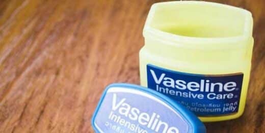 comment faire grossir fesses et poitrine avec la vaseline