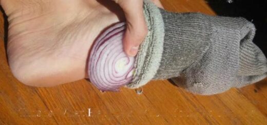 voila ce qui arrive quand vous mettez un oignon sous le lit de votre