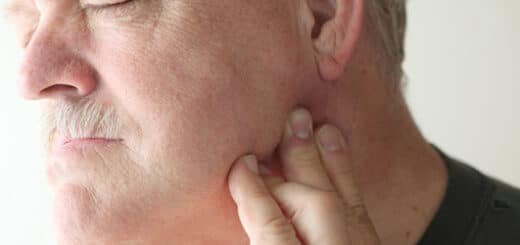 Douleur oreille et machoire