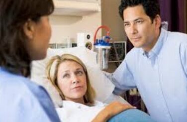 Accoucher après le terme